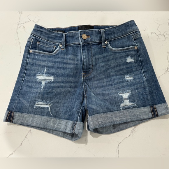 White House Black Market shorts SIZE 0 - Picture 1 of 7
